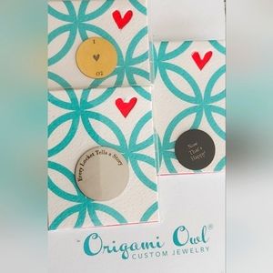 Origami Owl 🦉 Large Silver Plate, Med Gold Plate, Med Black Plate NWT $13